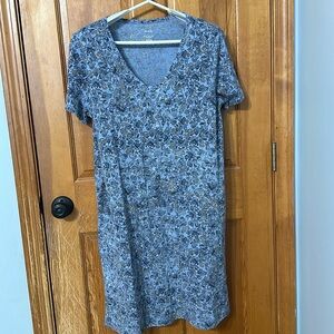 NWOT J. Jill blue floral soft jersey v-neck t-shirt dress sz Med